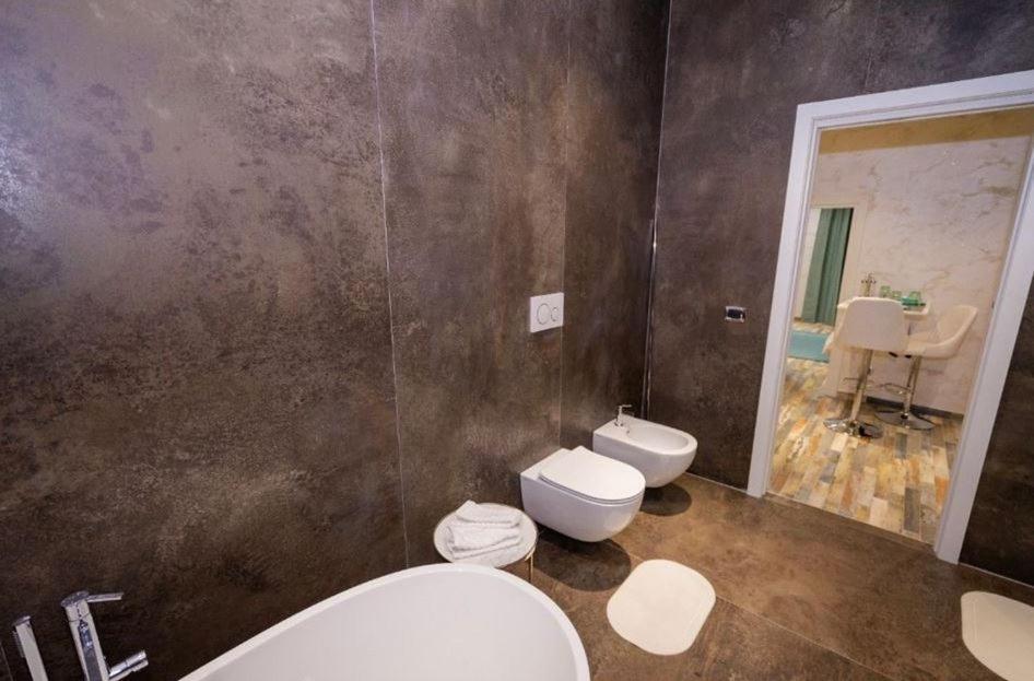 Sea Luxor Apartment Bari Exterior photo