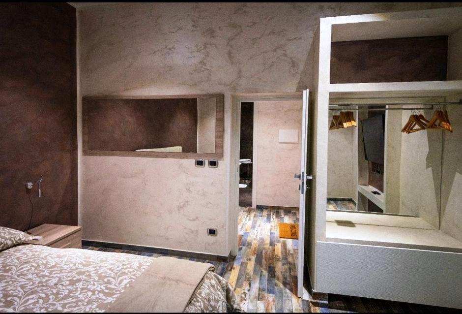 Sea Luxor Apartment Bari Exterior photo
